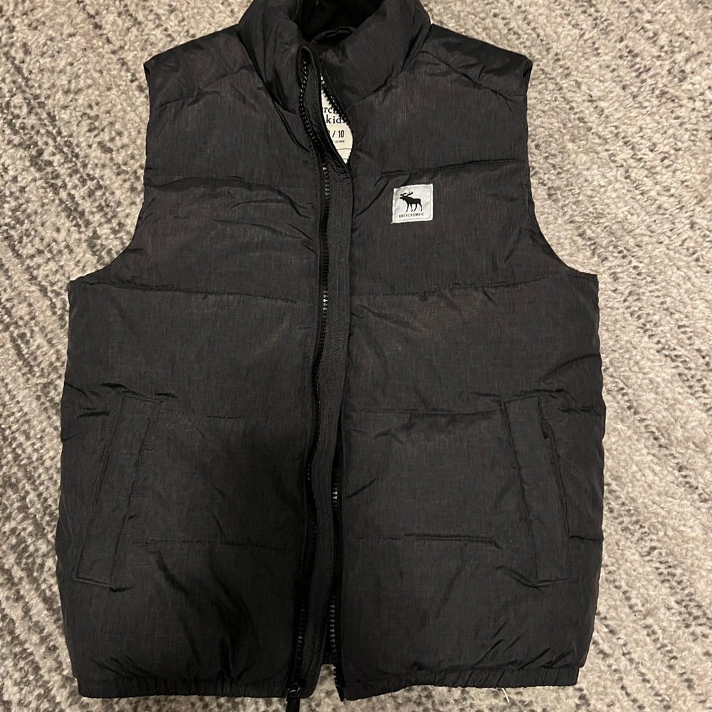 Charcoal grey puffer vest